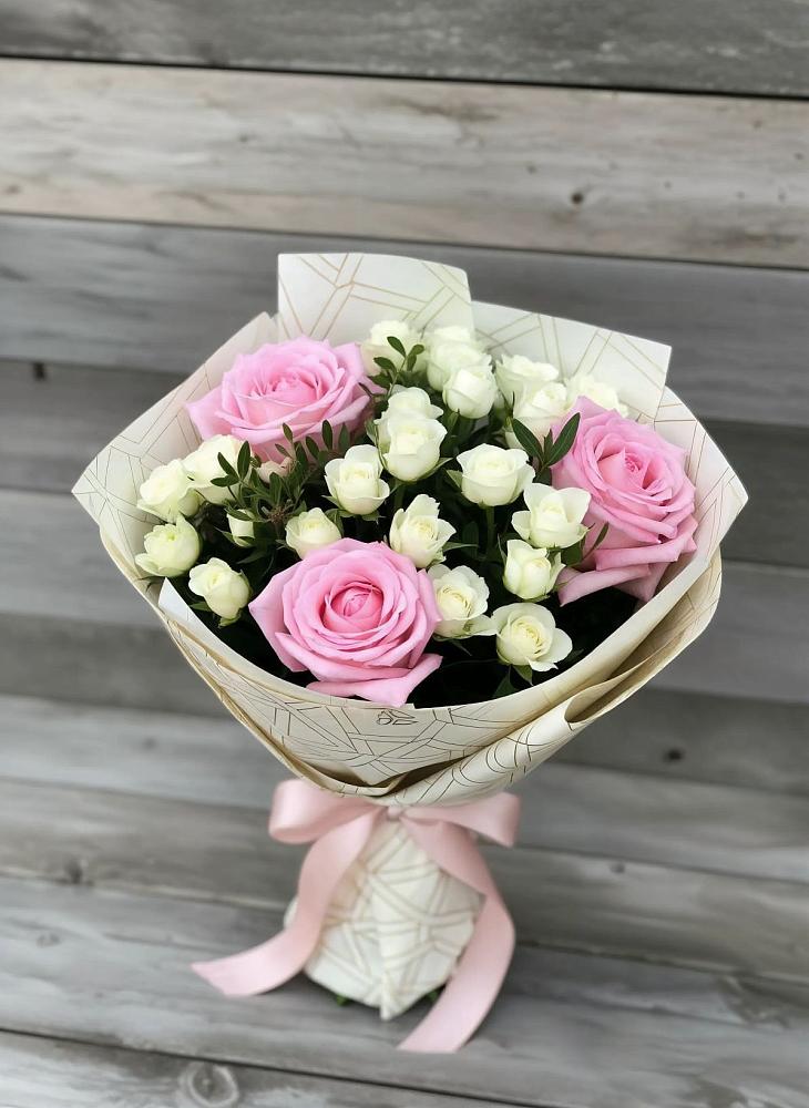 Букет цветов из: Розы в Лениногорске