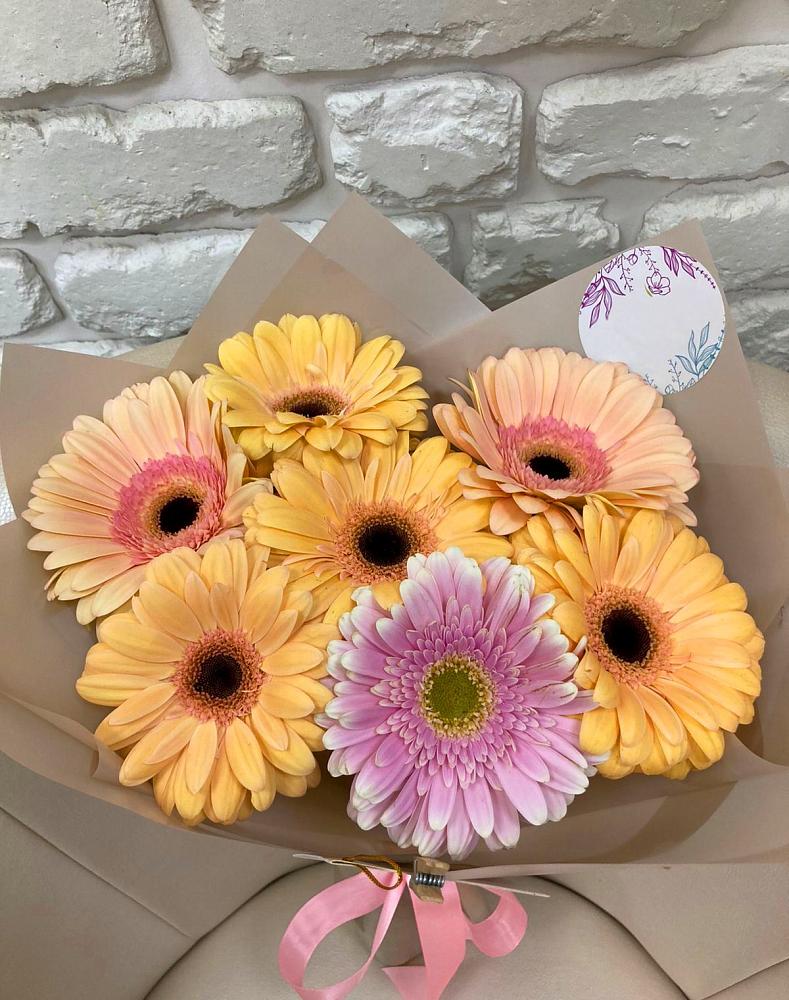 Букет цветов из: Герберы в Лениногорске