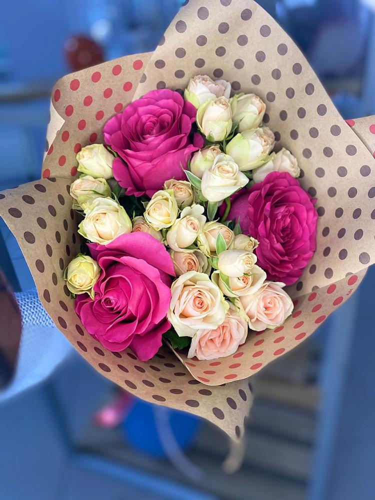 Букет цветов из: Розы в Лениногорске