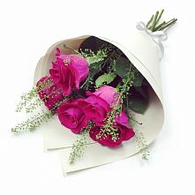 Букет цветов из:  Розы в Лениногорске