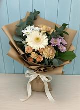 Букет цветов из:  Герберы и Хризантемы в Лениногорске