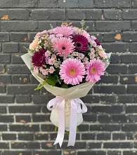 Букет цветов из:  Герберы и Хризантемы в Лениногорске